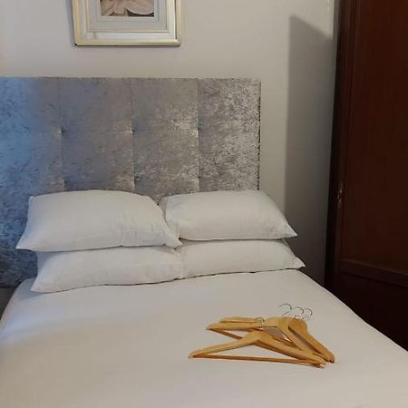 Midtown Guesthouse Liverpool Exteriör bild